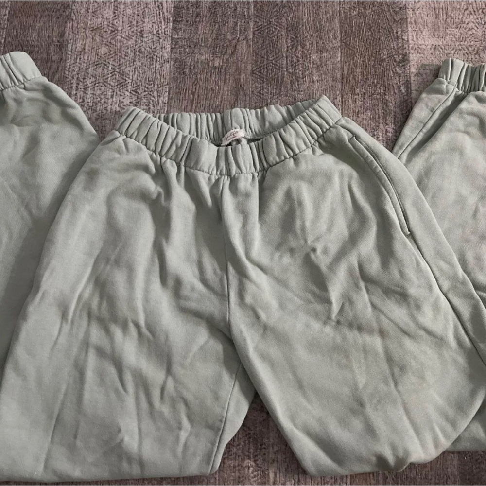 brandy melville sweatpants